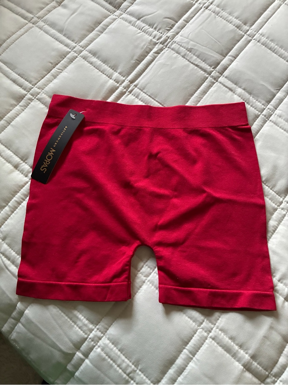 Moda Women's Red Athletic Bike Shorts - Seamless Stretch